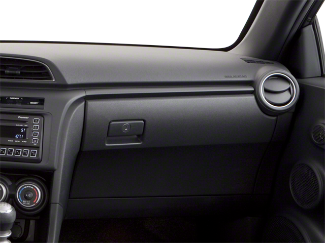 2013 Scion tC Base photo 3