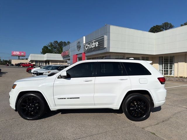 2017 Jeep Grand Cherokee Altitude