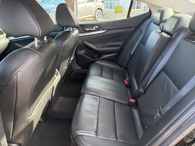 2023 Nissan Maxima SV