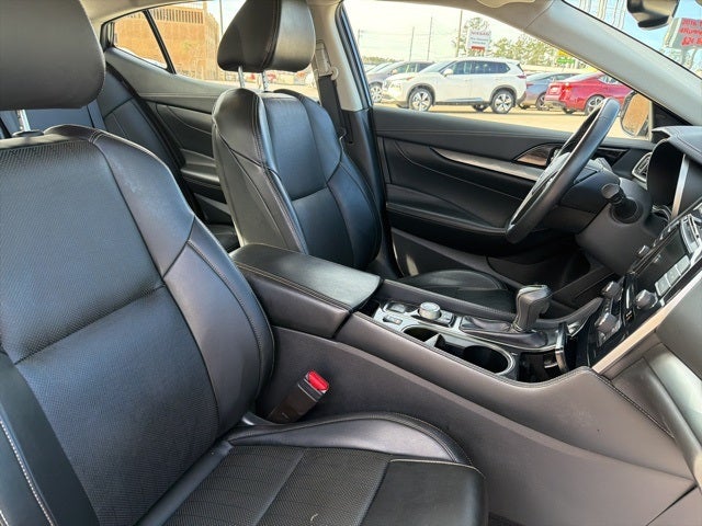 2023 Nissan Maxima SV