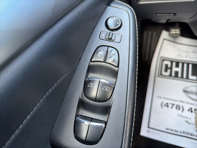 2023 Nissan Maxima SV