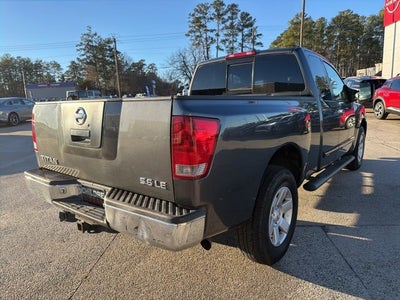 2004 Nissan Titan LE