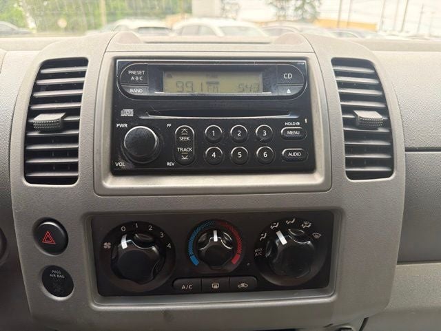 2006 Nissan Frontier SE