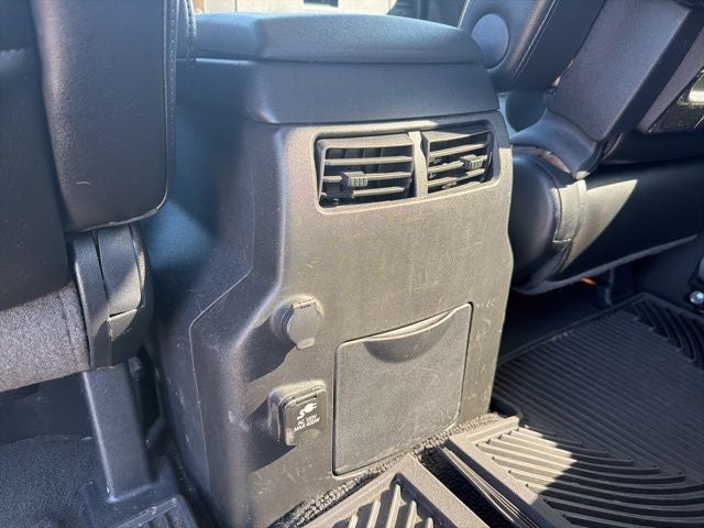 2013 Nissan Titan SL