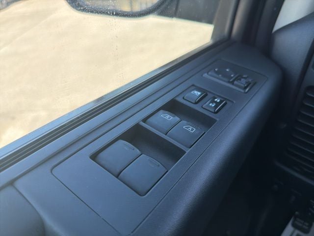 2013 Nissan Titan SL