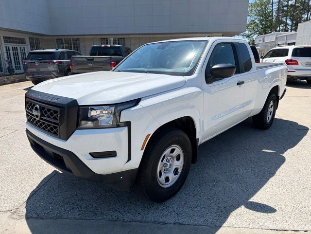 2022 Nissan Frontier S