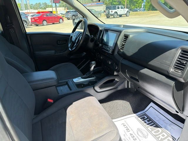2022 Nissan Frontier S