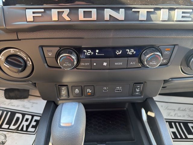 2026 Nissan Frontier SV