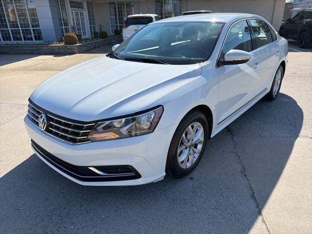 Used 2016 Volkswagen Passat S with VIN 1VWAT7A33GC021895 for sale in Milledgeville, GA