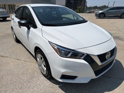 2022 Nissan Versa 1.6 S