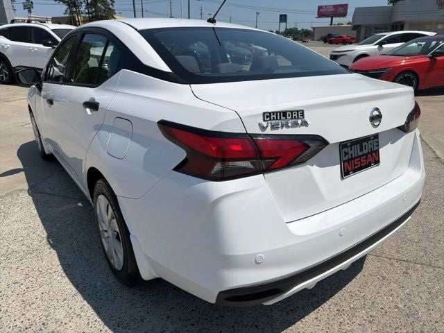 2022 Nissan Versa 1.6 S