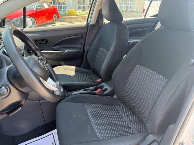 2022 Nissan Versa 1.6 S