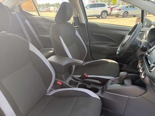 2025 Nissan Versa 1.6 S