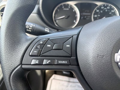 2025 Nissan Versa 1.6 S