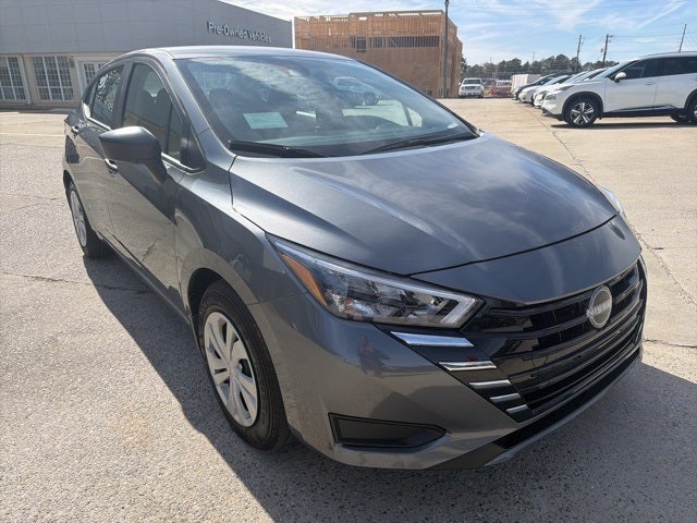 2025 Nissan Versa 1.6 S