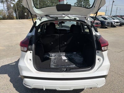 2025 Nissan Kicks Play S