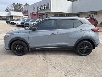2024 Nissan Kicks SR