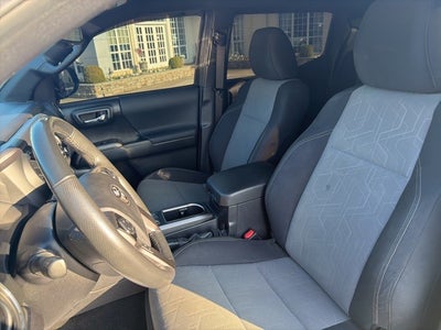 2022 Toyota Tacoma TRD Sport V6