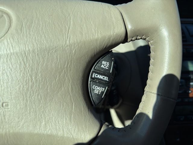 2000 Toyota Avalon XLS