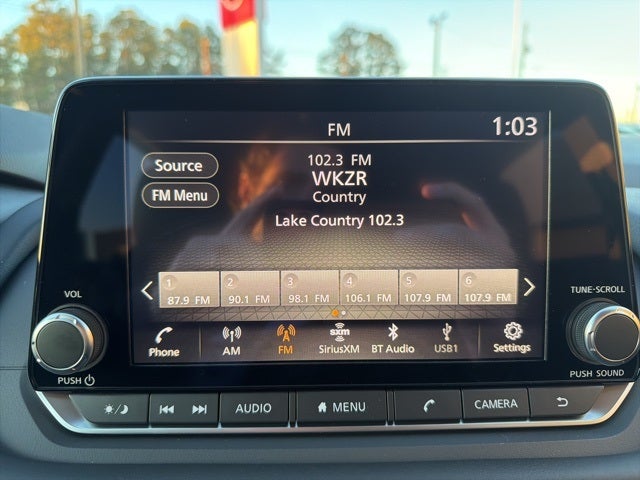 2026 Nissan Rogue SV