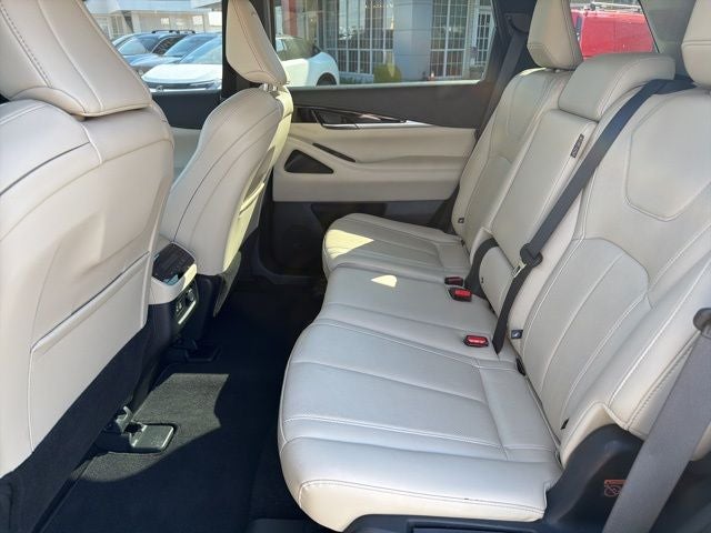 2024 INFINITI QX60 PURE