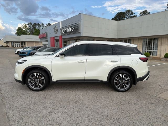 2024 INFINITI QX60 LUXE