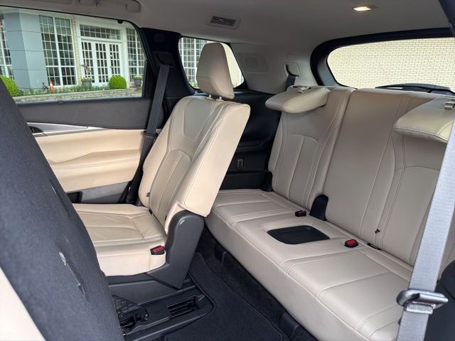 2024 INFINITI QX60 LUXE