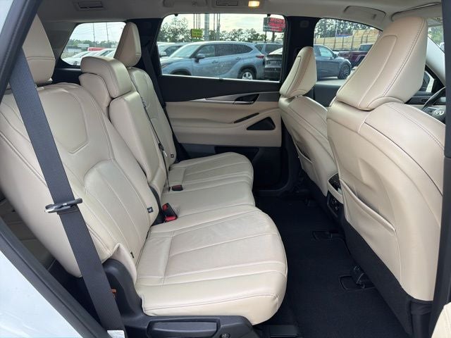 2024 INFINITI QX60 LUXE