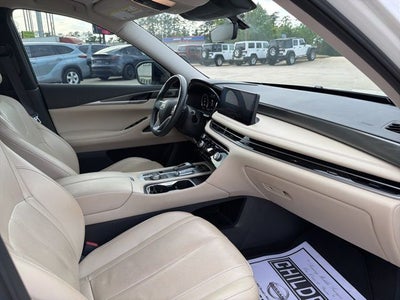 2024 INFINITI QX60 LUXE