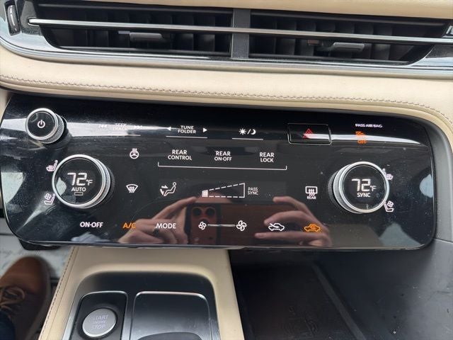 2024 INFINITI QX60 LUXE