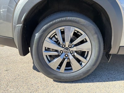 2026 Nissan Pathfinder S