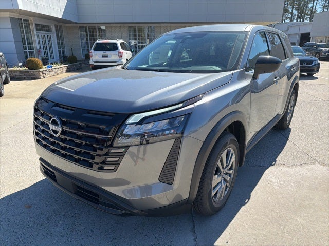 2026 Nissan Pathfinder S