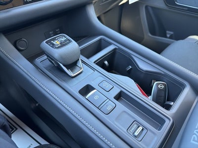 2026 Nissan Pathfinder S