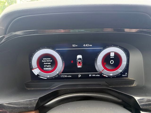 2024 Nissan Pathfinder Platinum