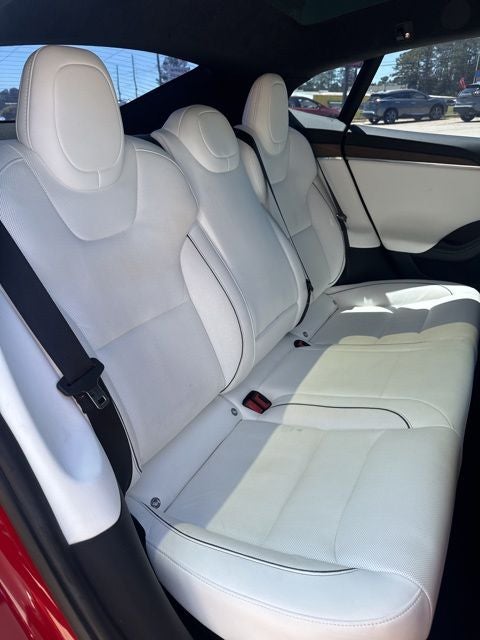 2022 Tesla Model S Plaid