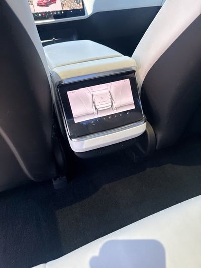 2022 Tesla Model S Plaid