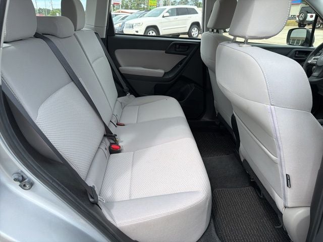 2015 Subaru Forester 2.5i