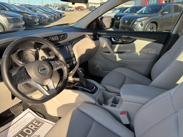 2022 Nissan Rogue Sport SL