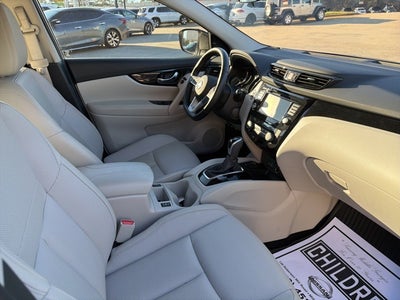 2022 Nissan Rogue Sport SL