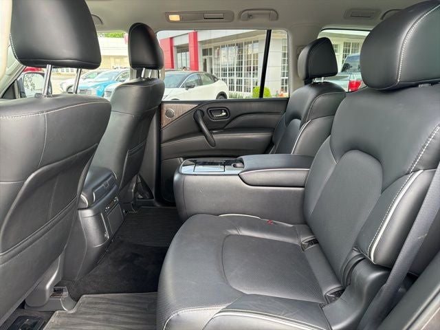 2023 INFINITI QX80 Premium Select