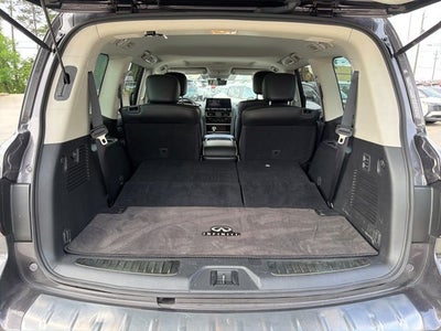 2023 INFINITI QX80 Premium Select