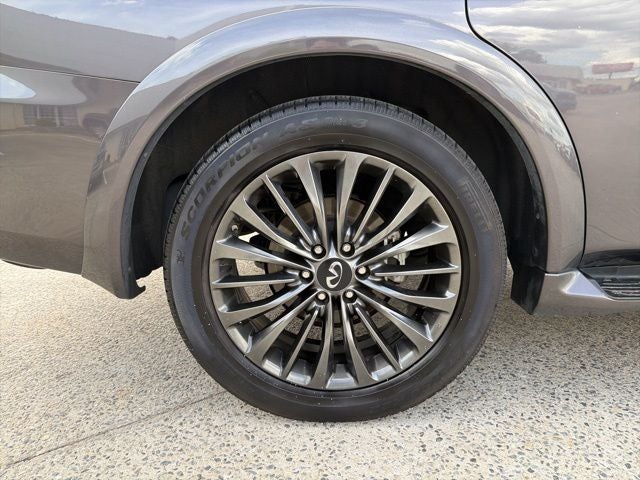 2023 INFINITI QX80 Premium Select