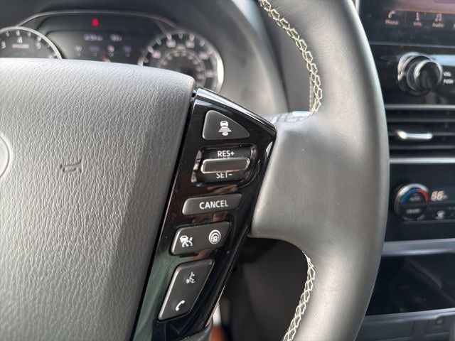 2023 INFINITI QX80 Premium Select