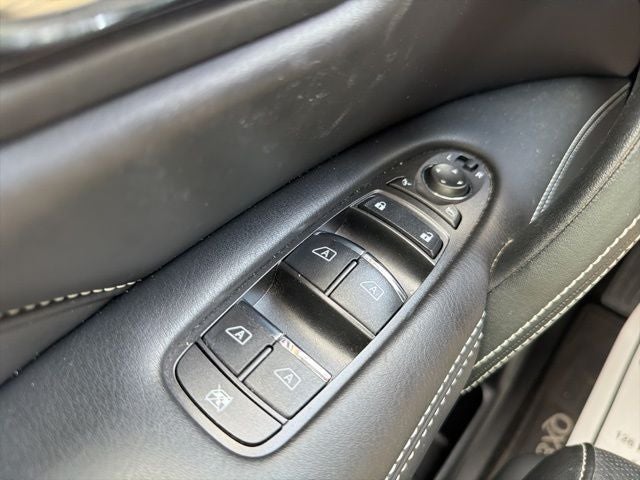2023 INFINITI QX80 Premium Select