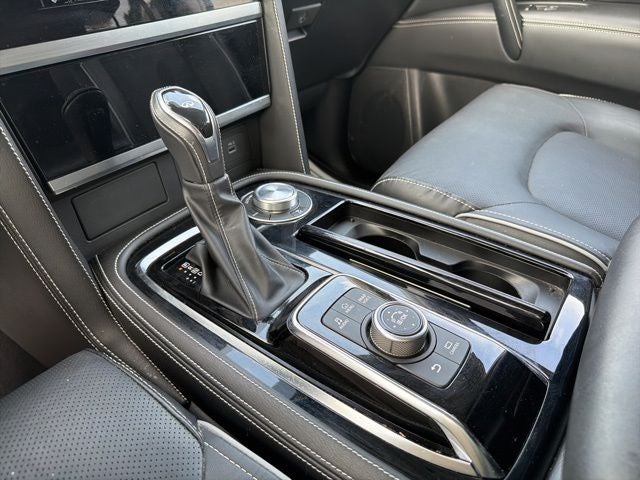 2023 INFINITI QX80 Premium Select