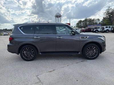 2023 INFINITI QX80 Premium Select