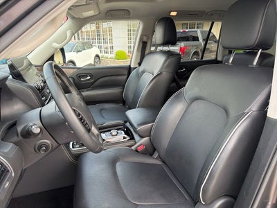 2023 INFINITI QX80 Premium Select