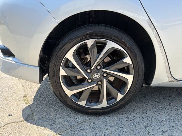 2016 Scion iM Base