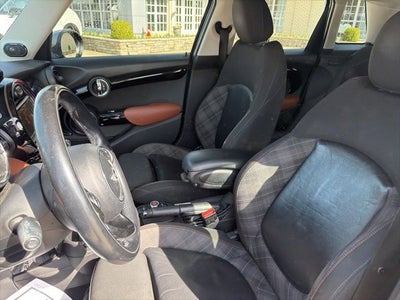 2018 MINI Cooper S Base